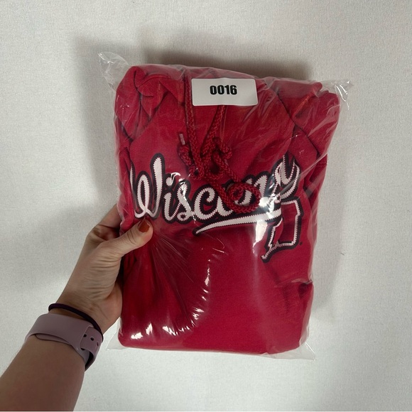 American Sportswear Wisconsin Badgers Hoodie Youth L Large Red Vintage Pullover - Picture 9 of 9